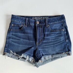 American Eagle Hi-Rise Shortie 360 Super Stretch Denim Shorts Frayed size 6